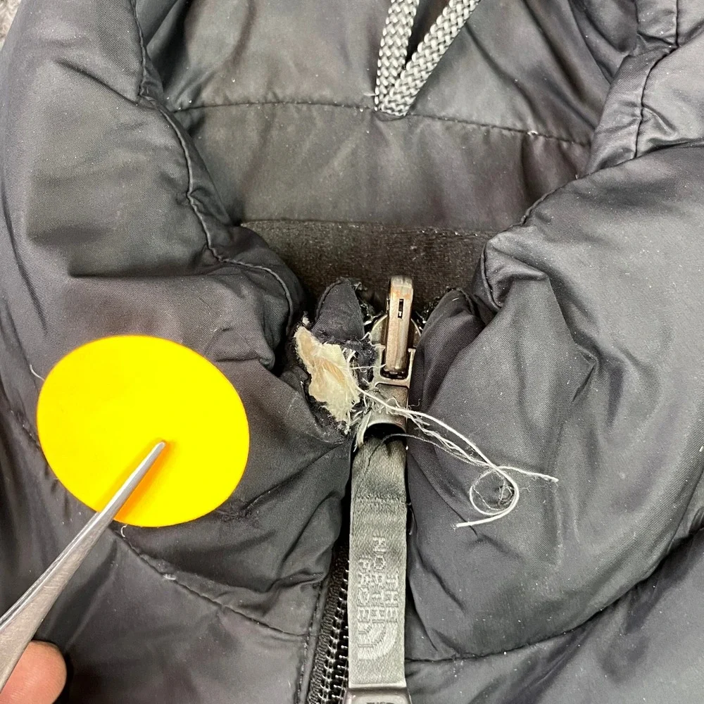The North Face‎ Puffer Vest Kids M Black 600 Down Insulated Quilted Outerwear